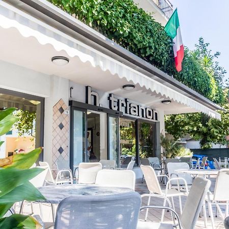 Hotel Trianon Беллария-Иджеа-Марина Экстерьер фото